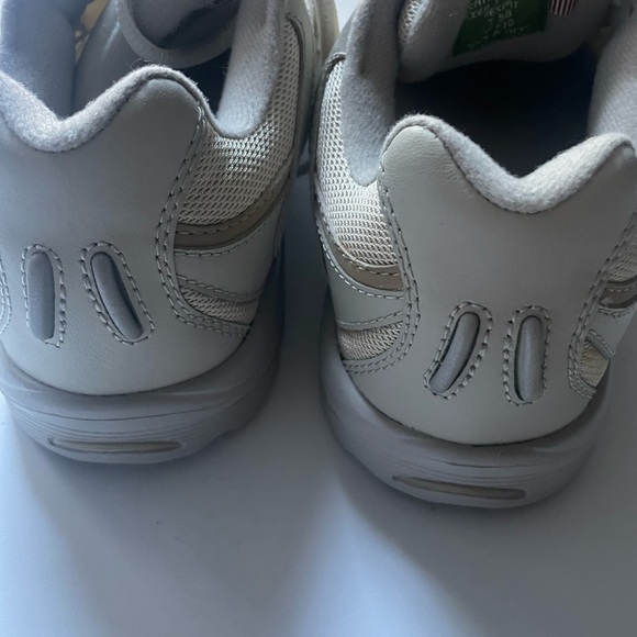 Earth Athletic Sneakers Kalso Negative Heel model (Women’s size 7.5) - Picture 8 of 9